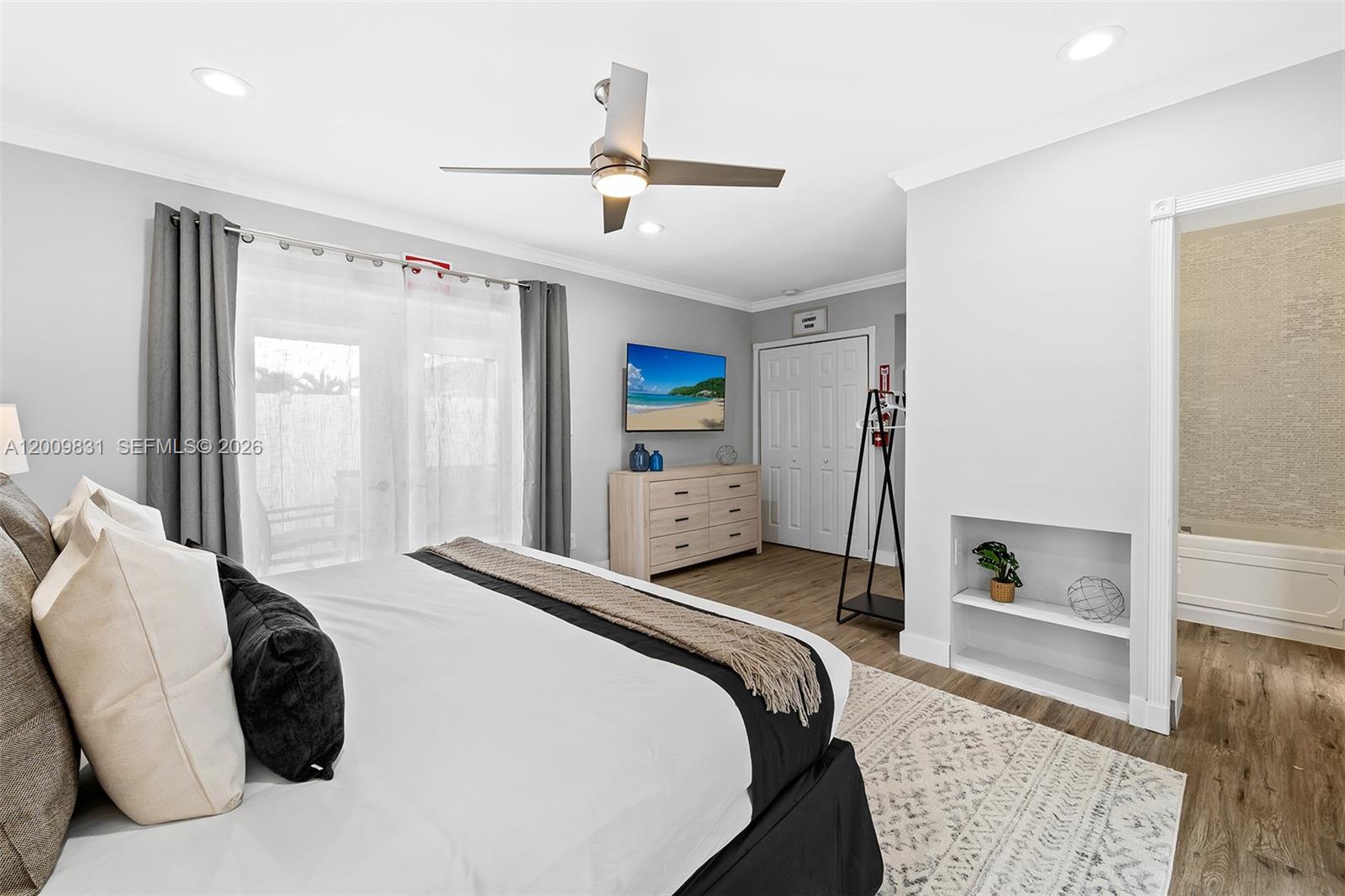 ROYAL PALM ACRES SEC 6 - Residential