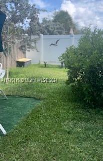 VISTA LAGO - Residential Lease