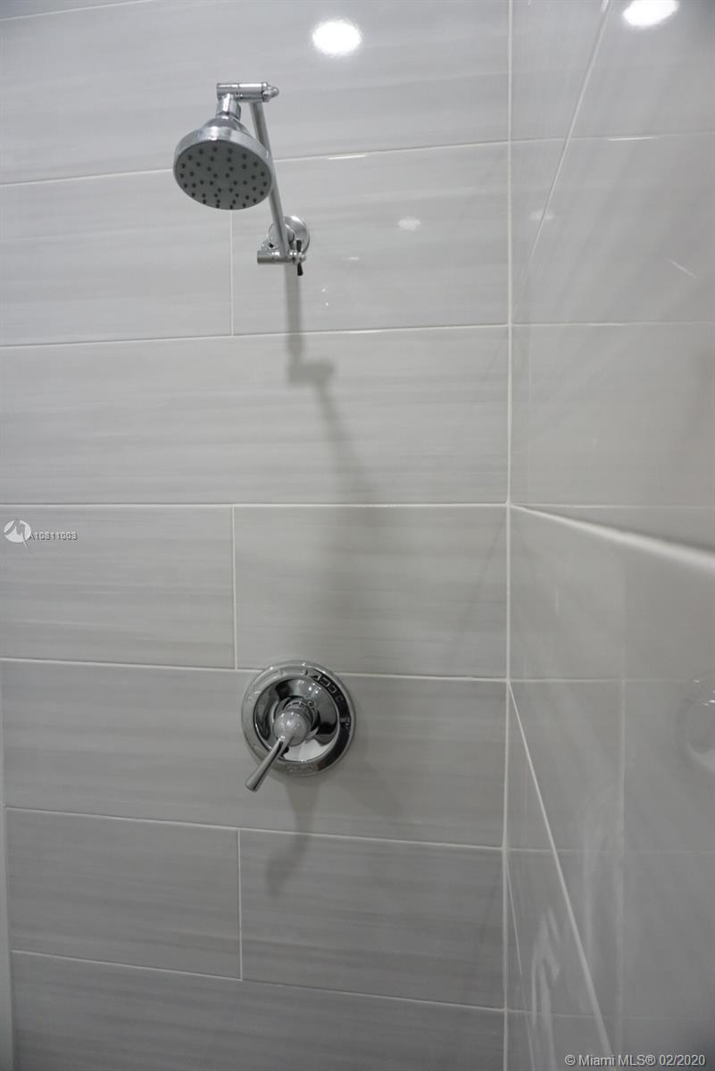 GREEN HILLS PARK WEST NO - Residential