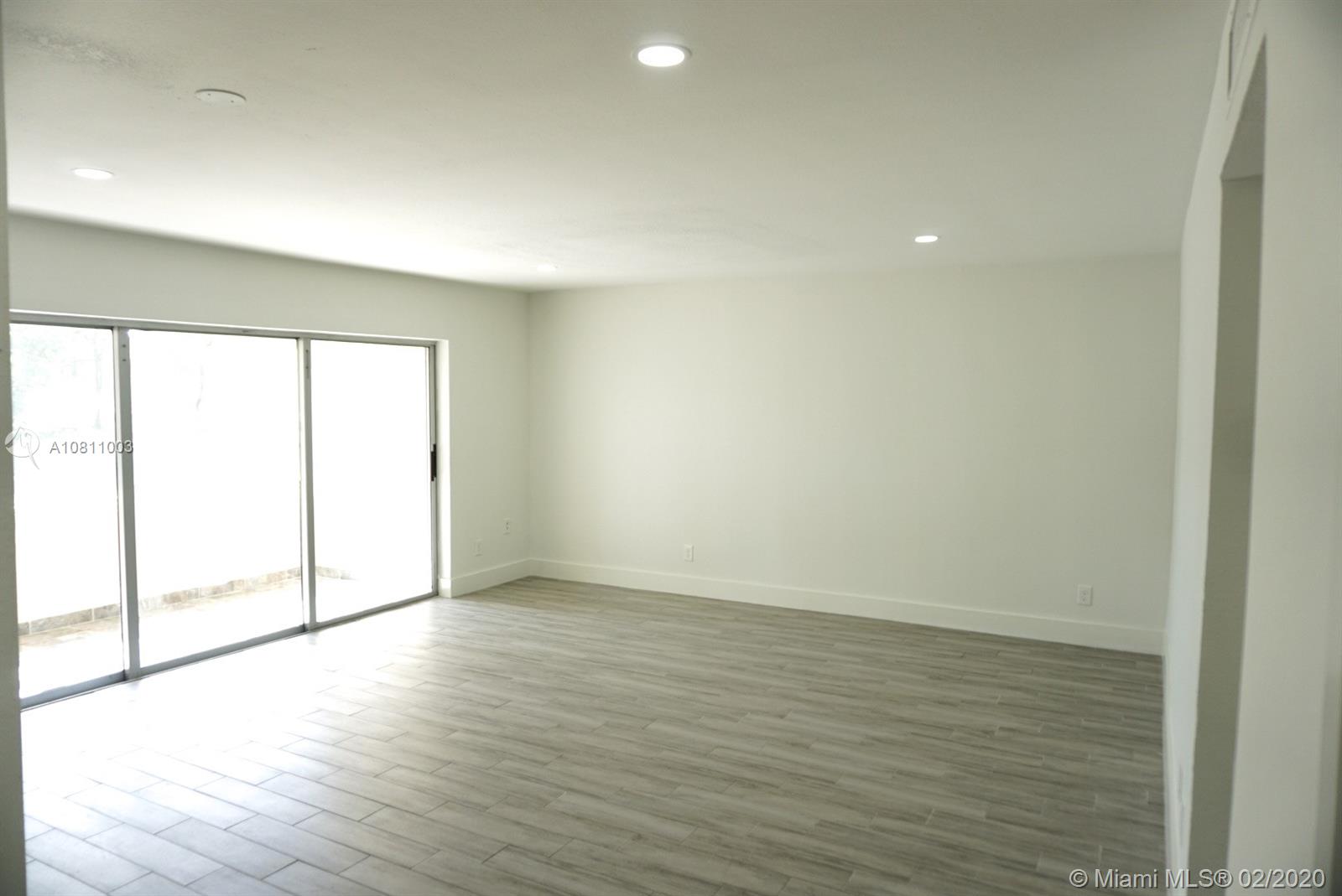 GREEN HILLS PARK WEST NO - Residential