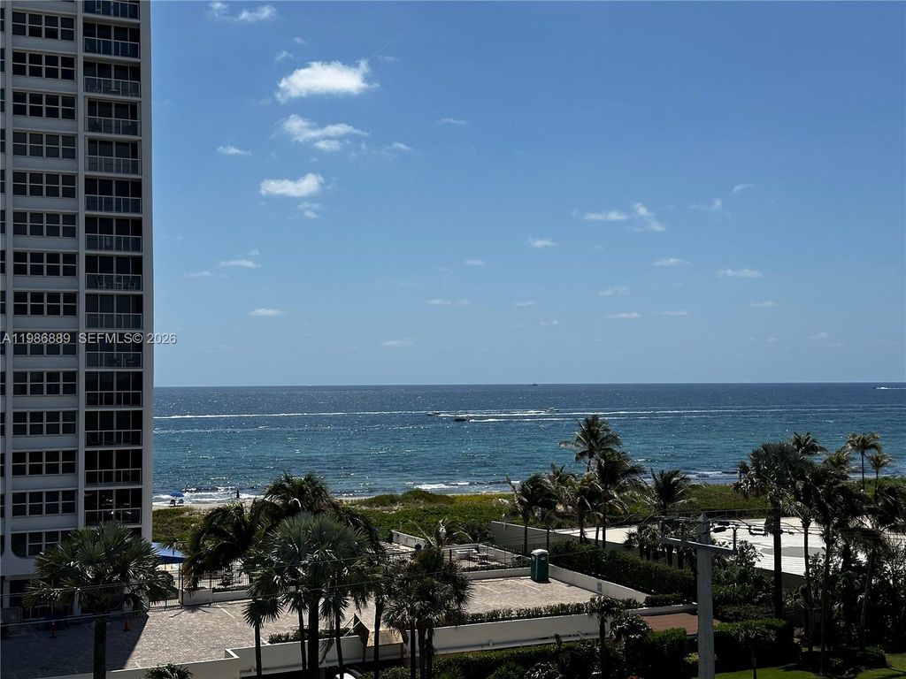Photo of 2851 S Ocean Boulevard #6 V, Boca Raton, FL 33432 (MLS # A11986889)