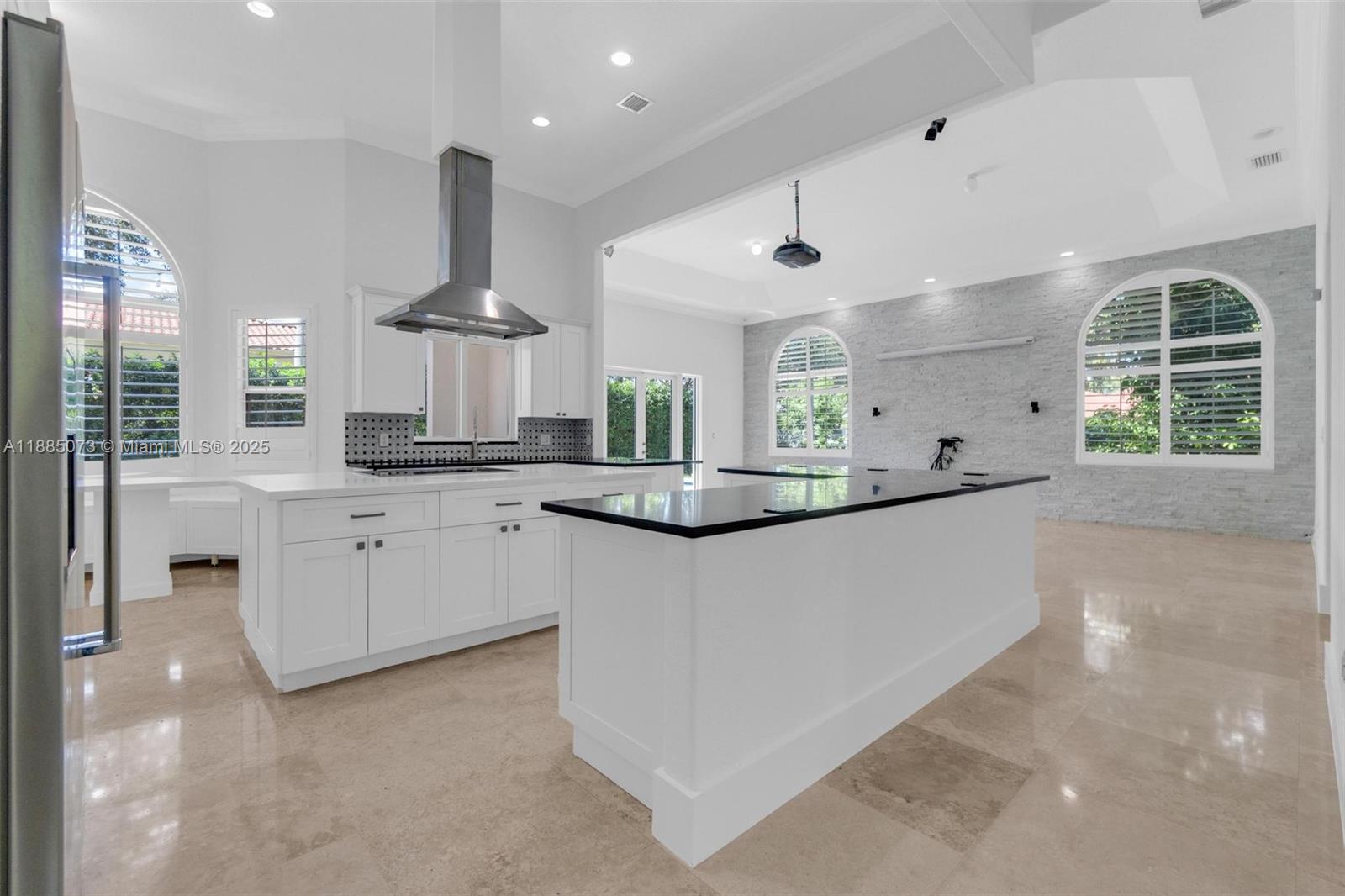 MARDEL ESTATES - Residential Lease