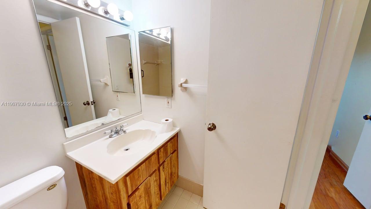 PINE ISLAND LAKES TOWNHOME - Residential