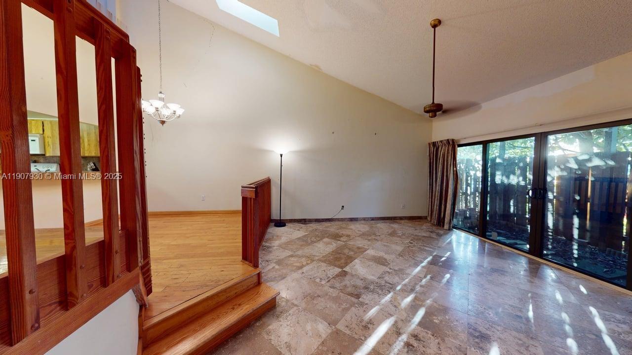 PINE ISLAND LAKES TOWNHOME - Residential