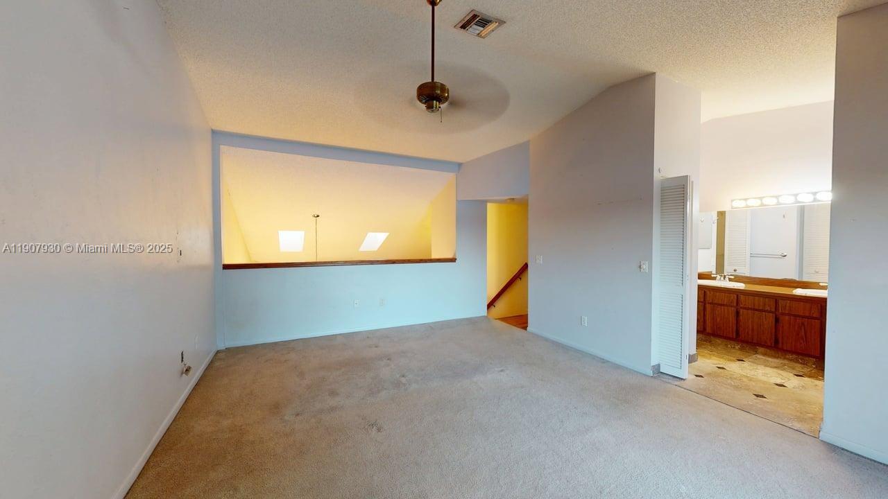 PINE ISLAND LAKES TOWNHOME - Residential