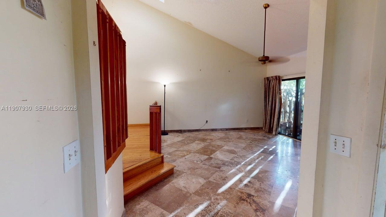 PINE ISLAND LAKES TOWNHOME - Residential