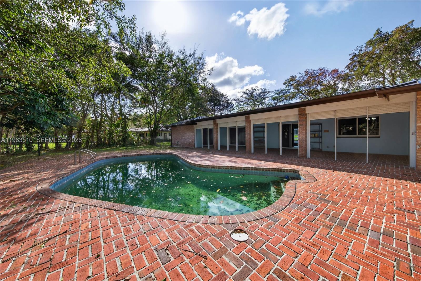 PLANTATION GOLF ESTATES - Residential