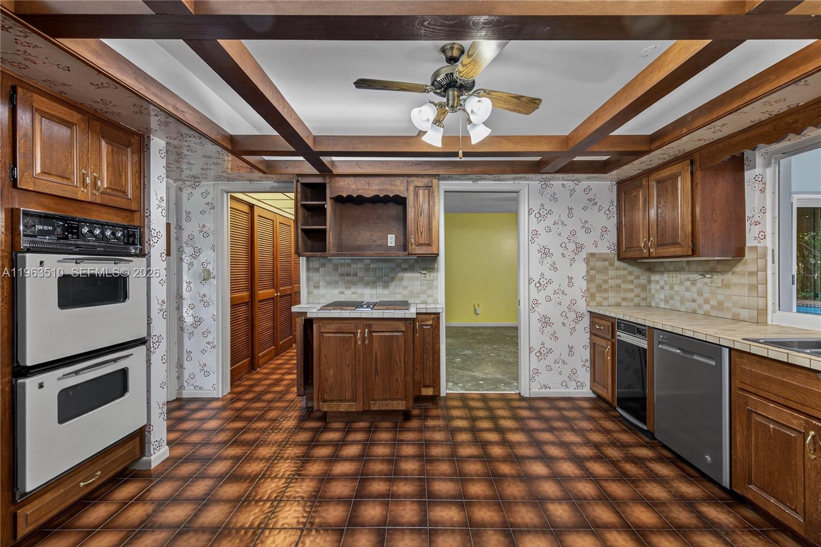 PLANTATION GOLF ESTATES - Residential