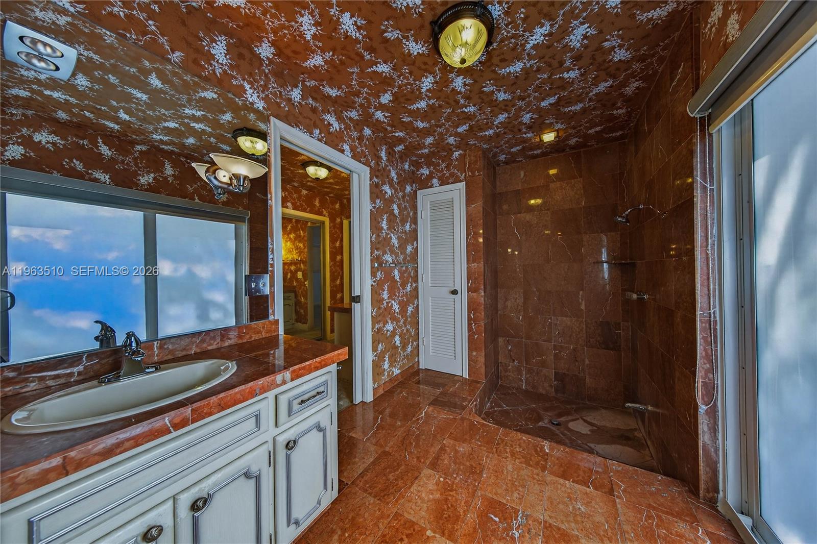 PLANTATION GOLF ESTATES - Residential