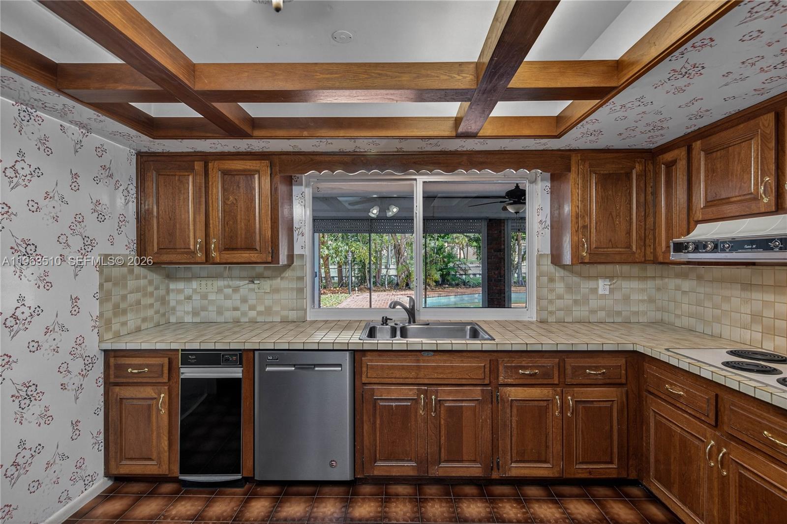 PLANTATION GOLF ESTATES - Residential