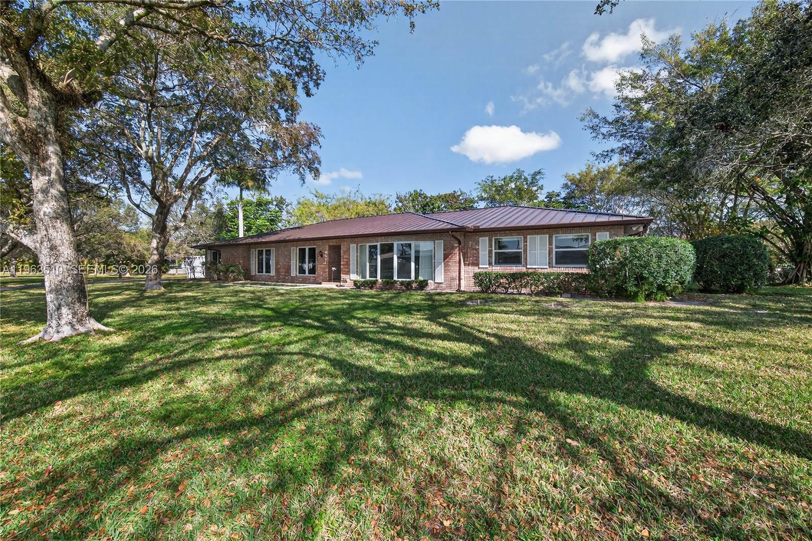 PLANTATION GOLF ESTATES - Residential