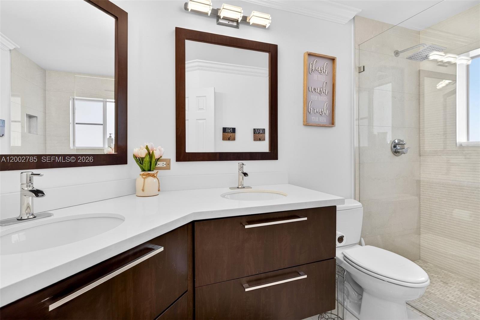 GROVE III - Residential