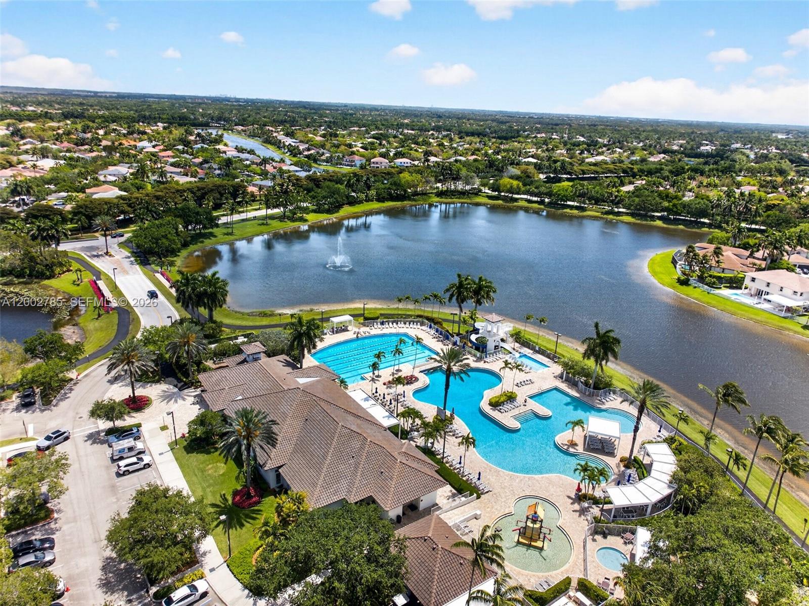 GROVE III - Residential