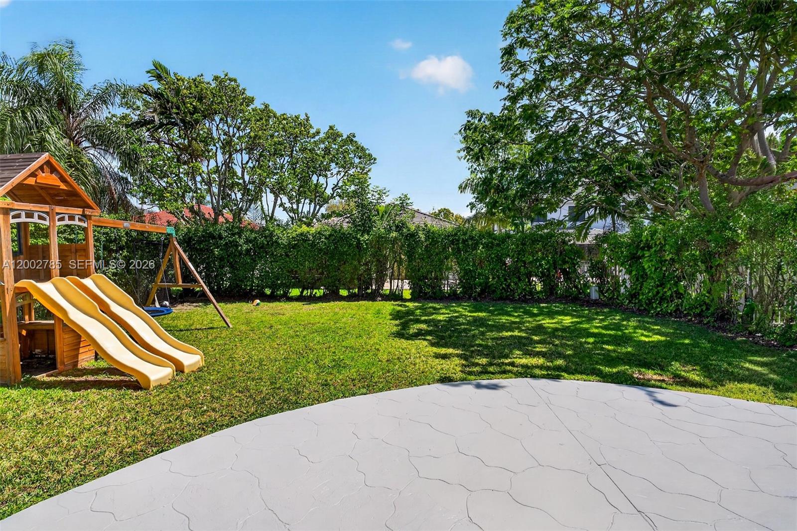 GROVE III - Residential