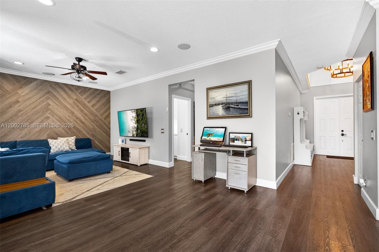 GROVE III - Residential