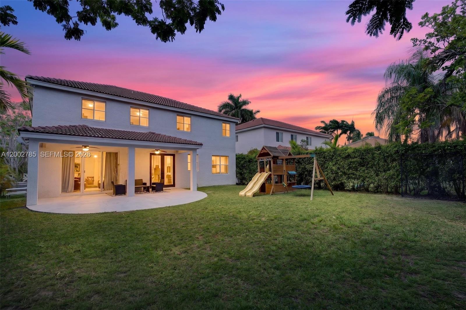 GROVE III - Residential