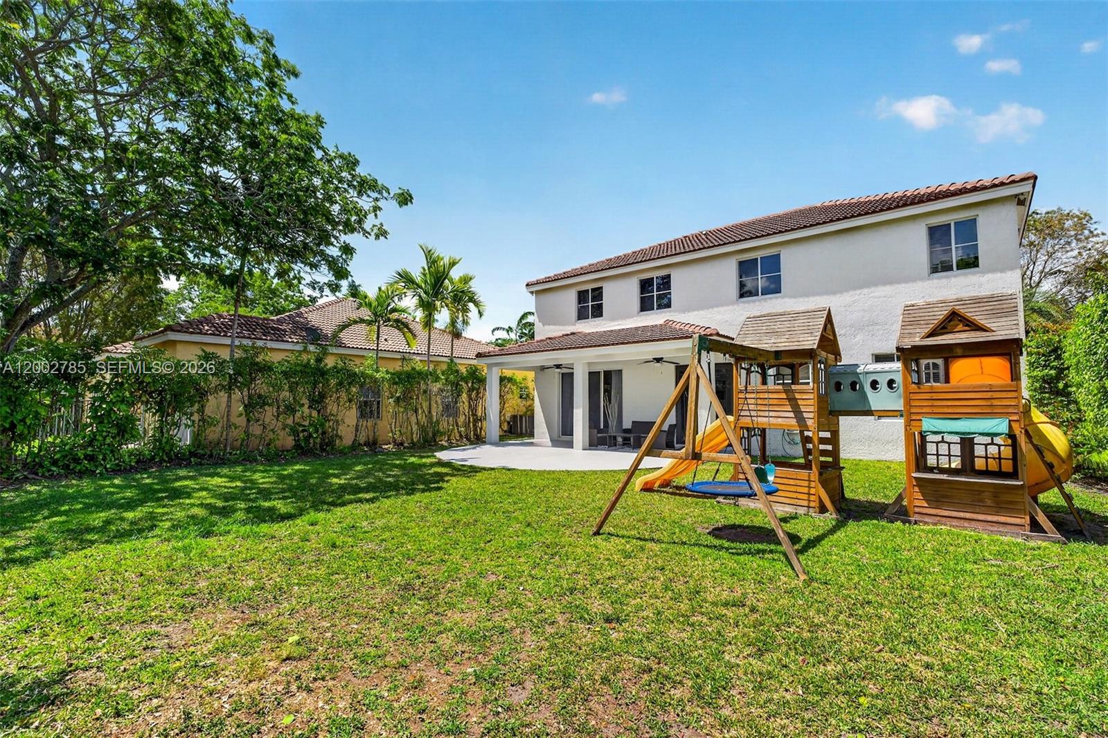 GROVE III - Residential