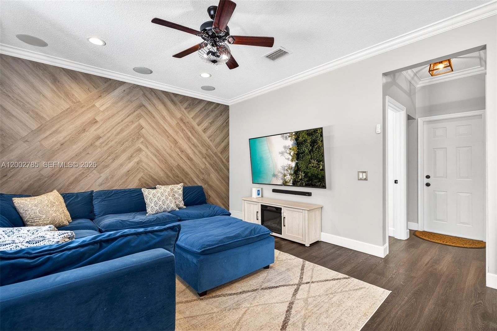 GROVE III - Residential