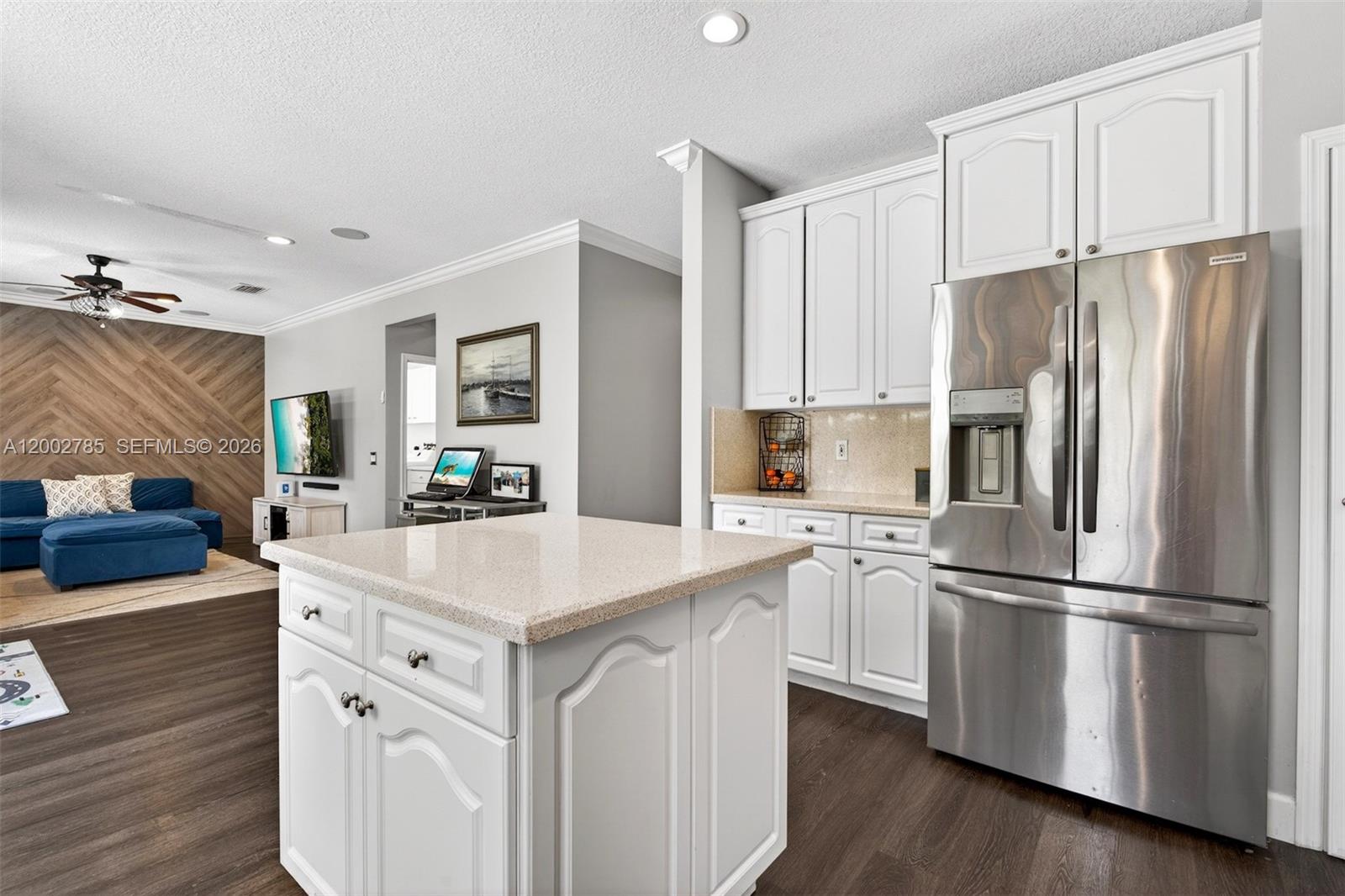 GROVE III - Residential