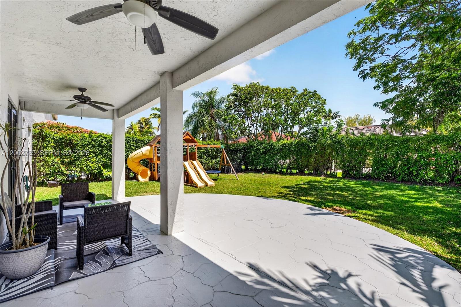 GROVE III - Residential