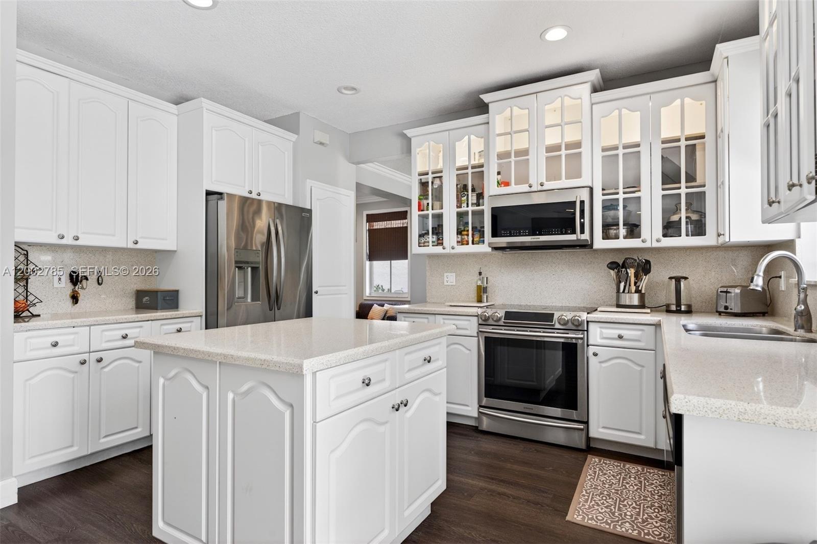 GROVE III - Residential