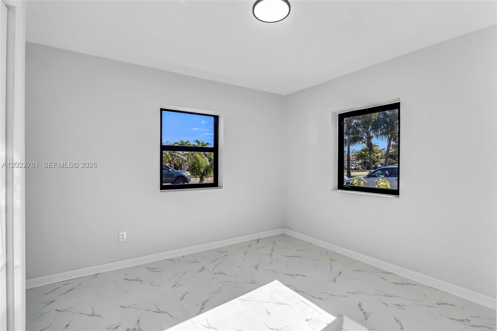 WELWYN MANOR - Residential Lease