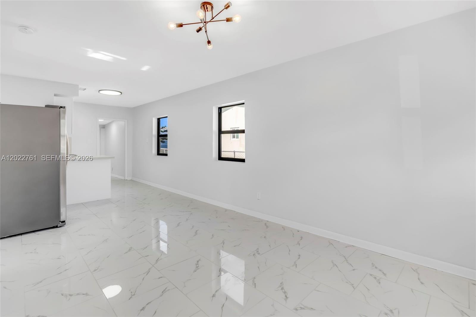 WELWYN MANOR - Residential Lease