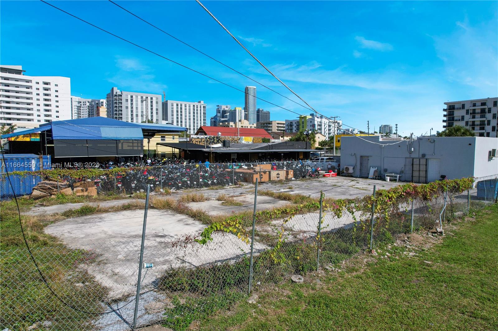CITY OF MIAMI SOUTH - Commercial Sale