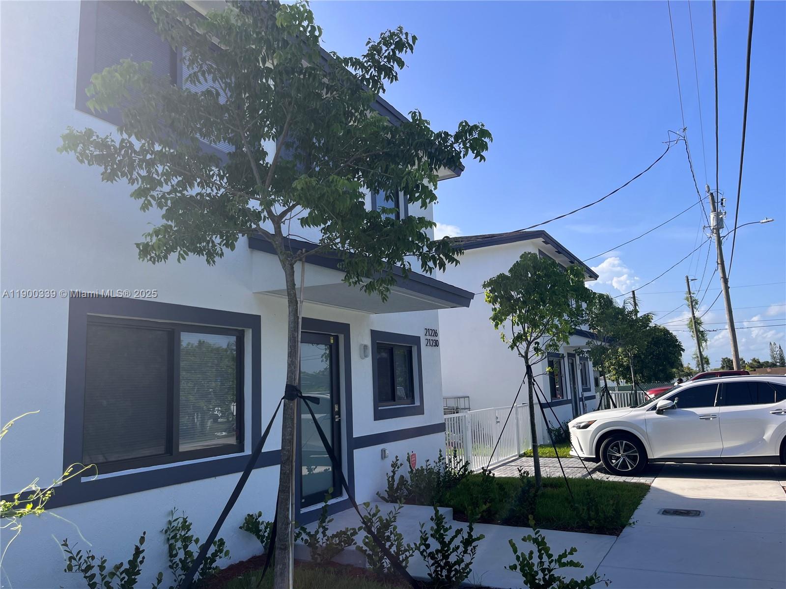 SYMMES-SHARMAN TRACT - Residential Lease