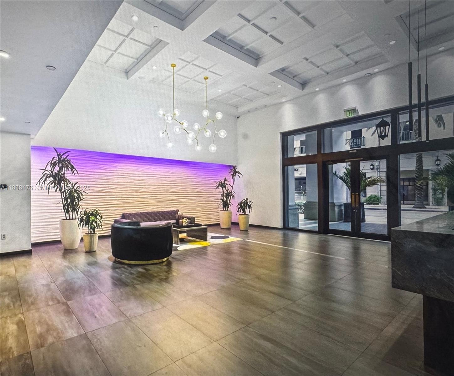 10 Aragon Ave 1118, Coral Gables, FL, 33134/$500,000 2 10 Aragon Ave 1118