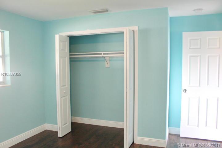 OKEECHOBEE ESTATES - Residential