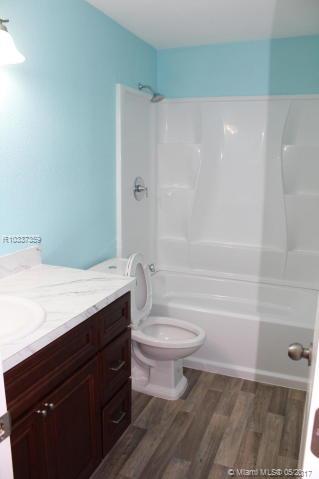 OKEECHOBEE ESTATES - Residential