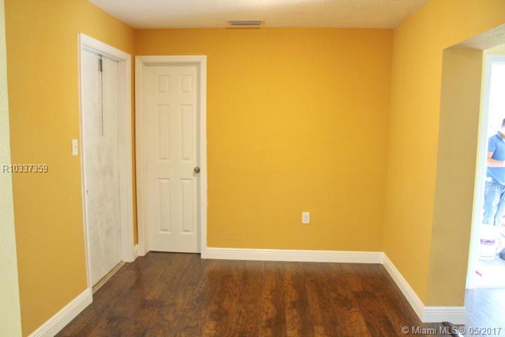 OKEECHOBEE ESTATES - Residential