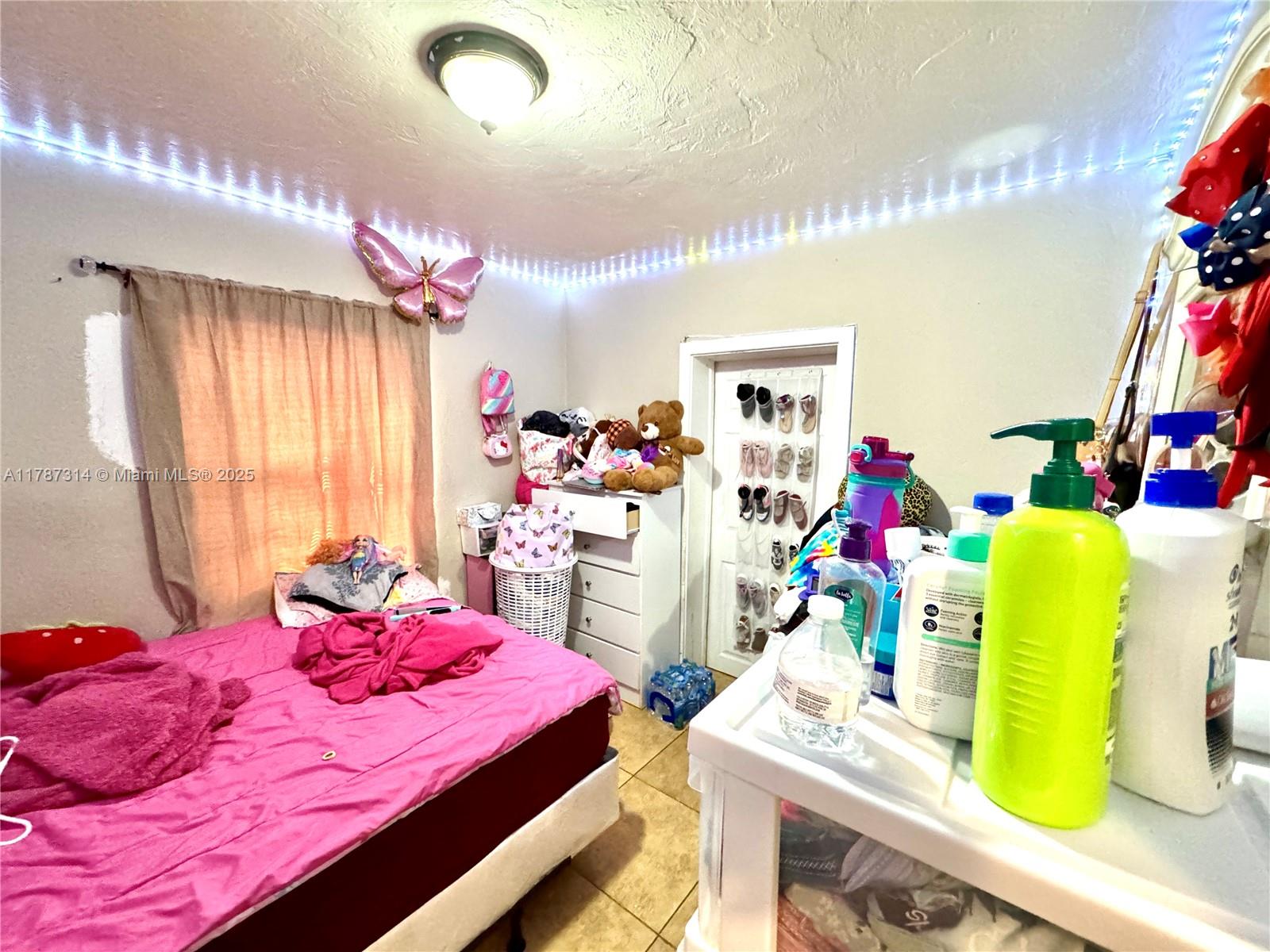 EDISON HEIGHTS SEC B - Residential