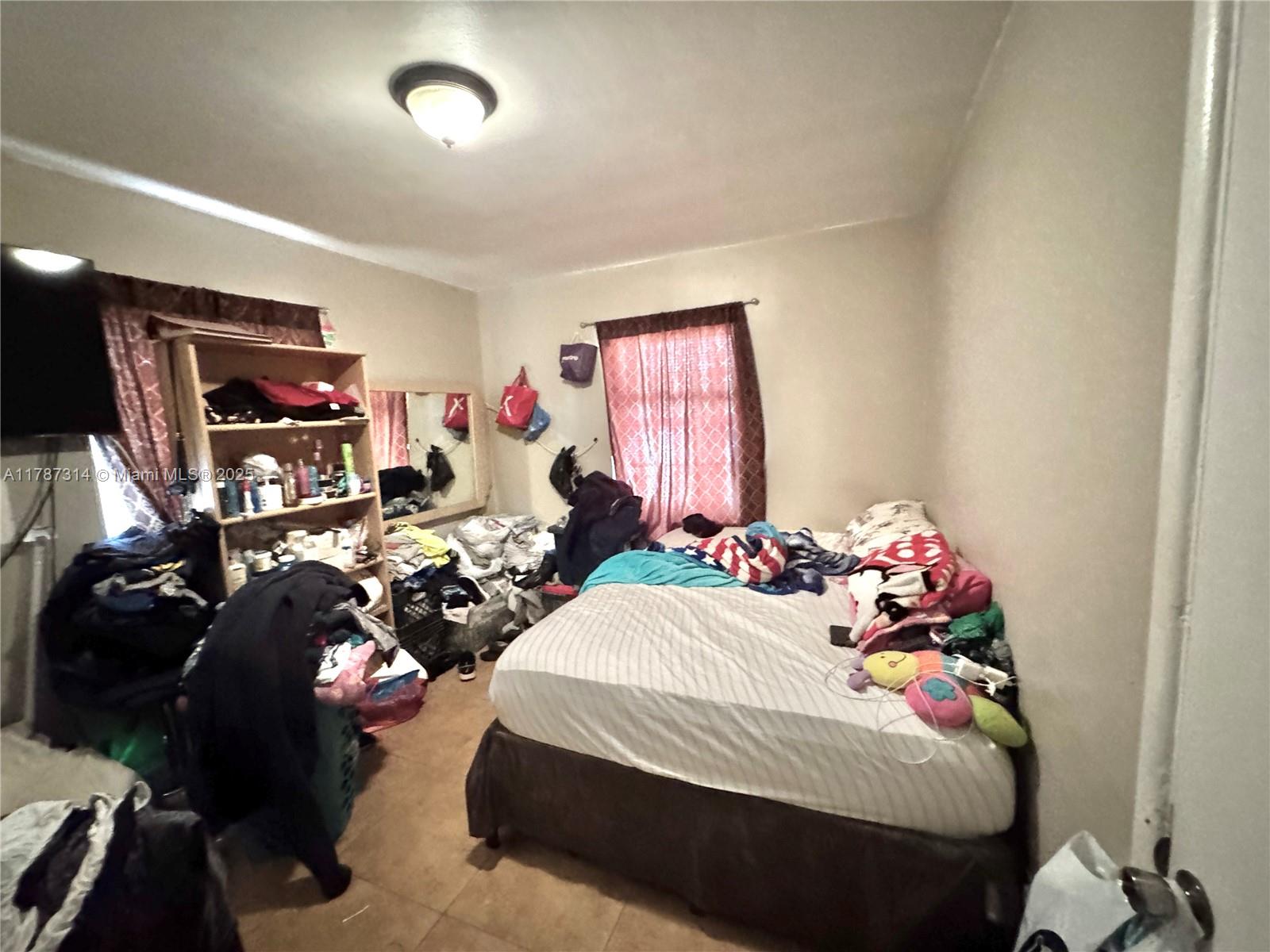 EDISON HEIGHTS SEC B - Residential