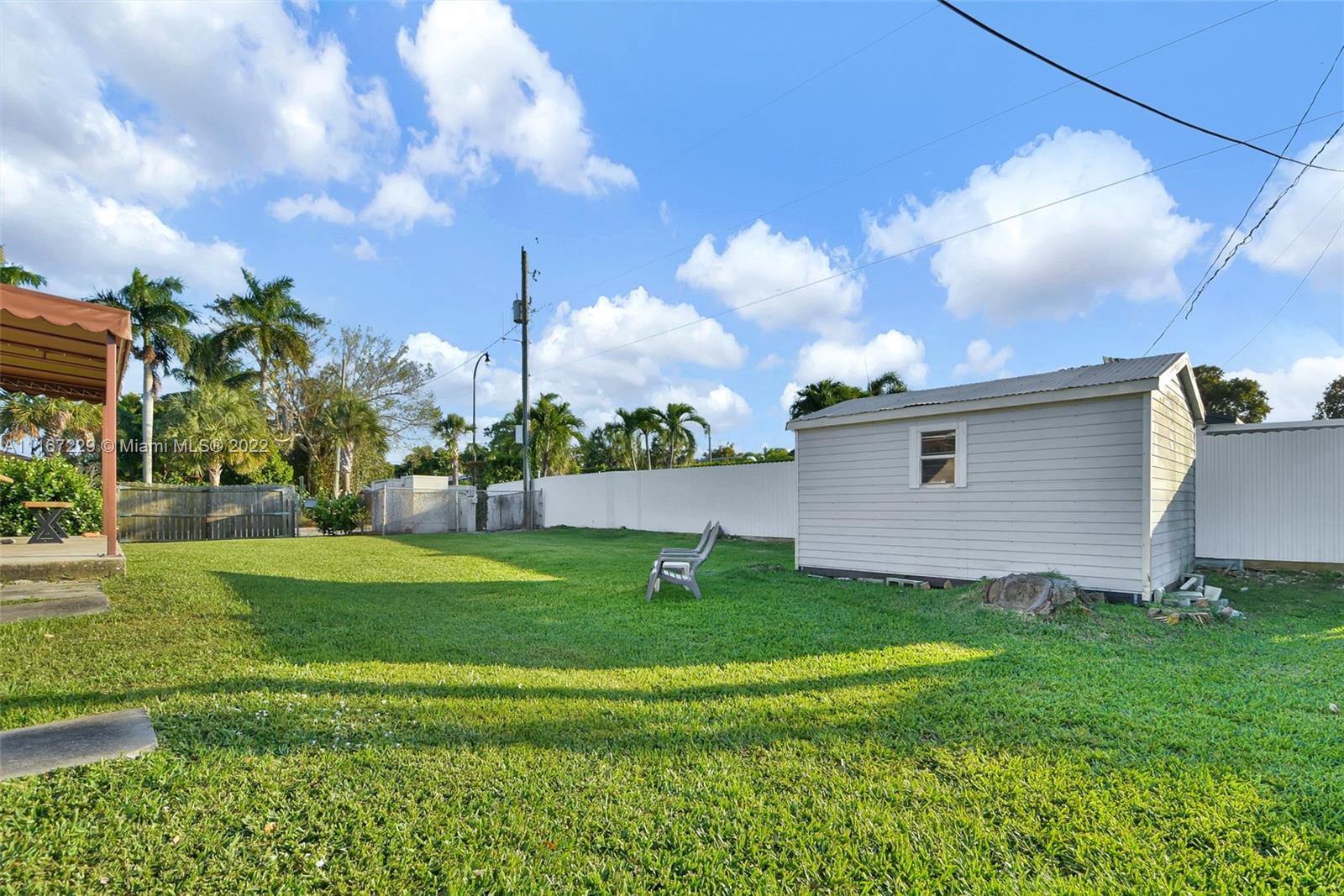 WHISPERING PINES EST SEC - Residential