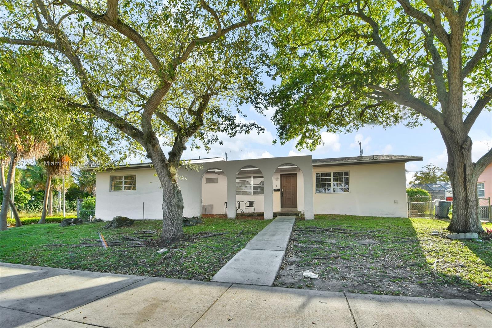 WHISPERING PINES EST SEC - Residential