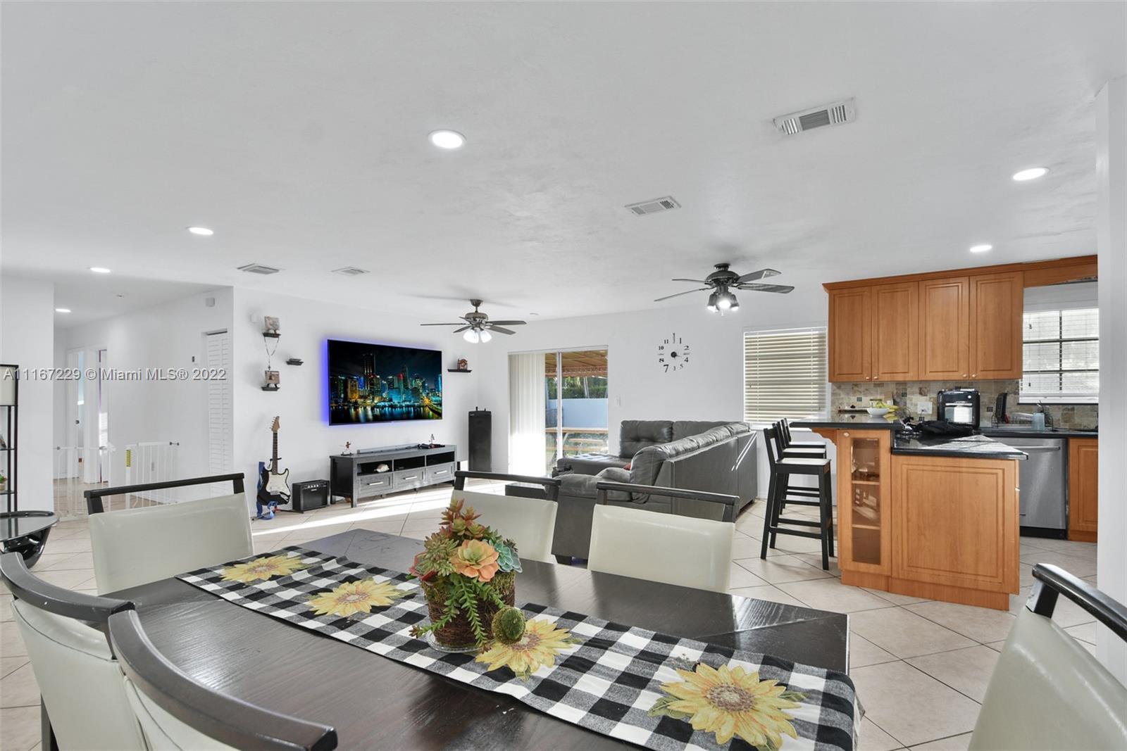 WHISPERING PINES EST SEC - Residential