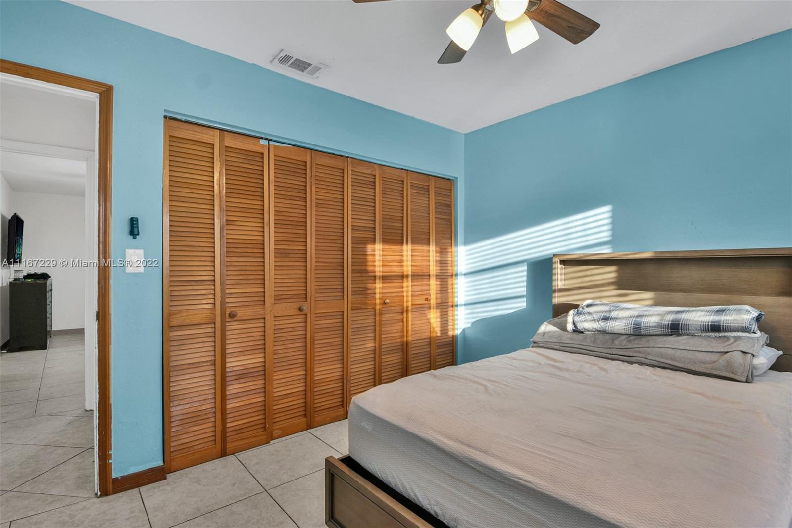 WHISPERING PINES EST SEC - Residential