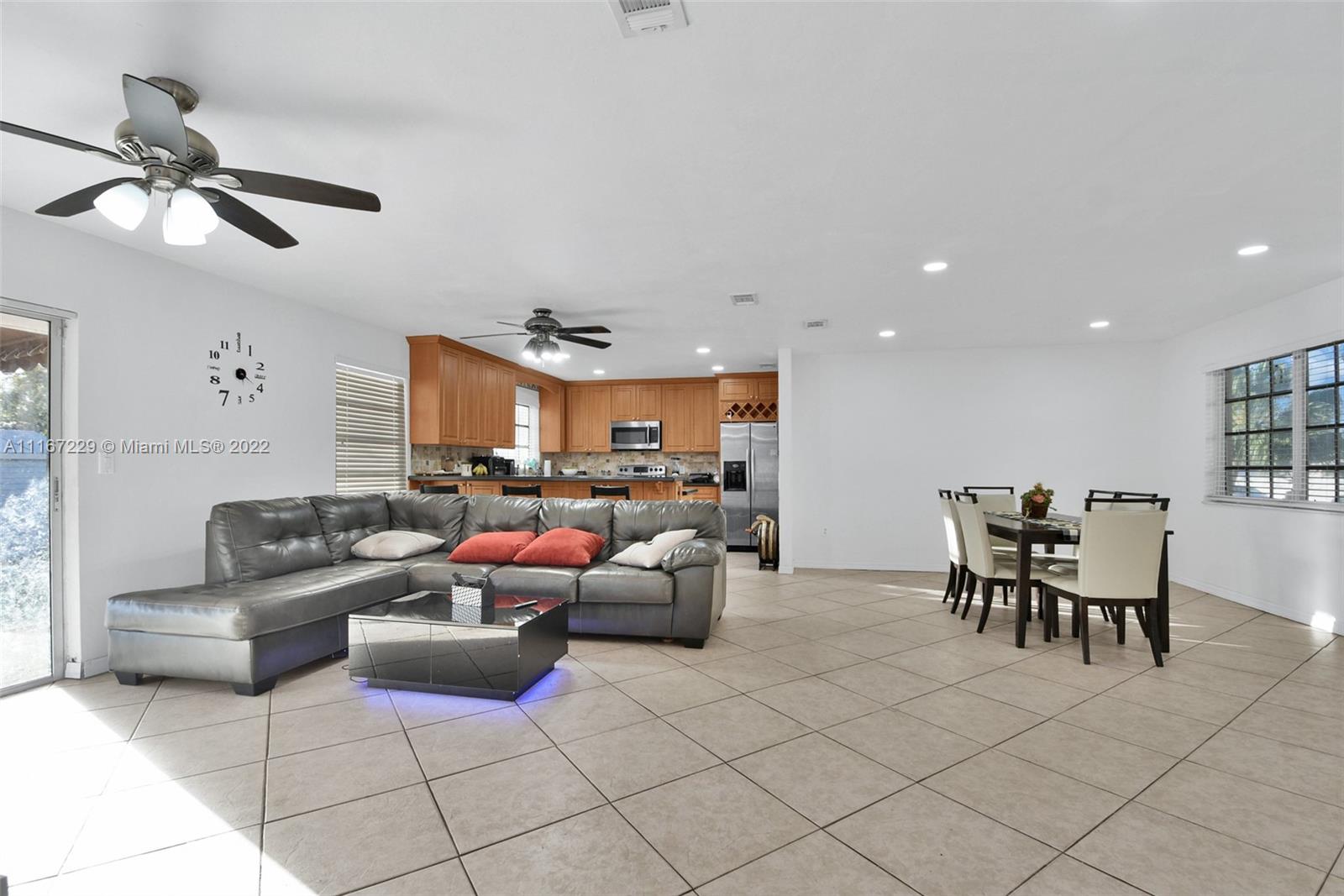 WHISPERING PINES EST SEC - Residential