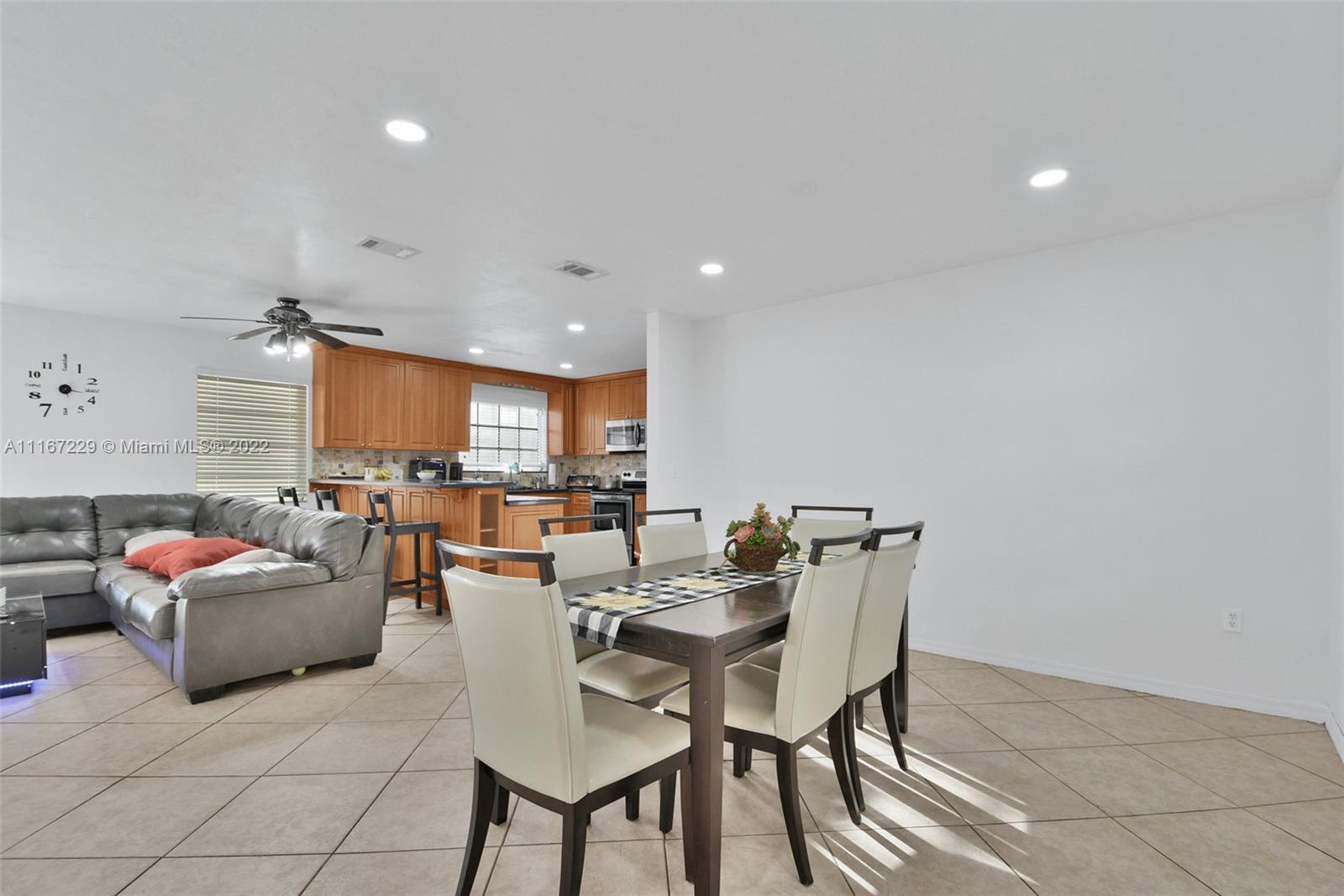 WHISPERING PINES EST SEC - Residential