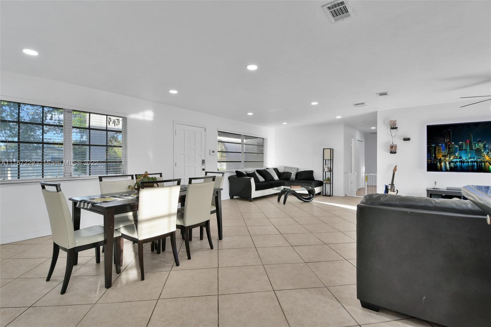 WHISPERING PINES EST SEC - Residential