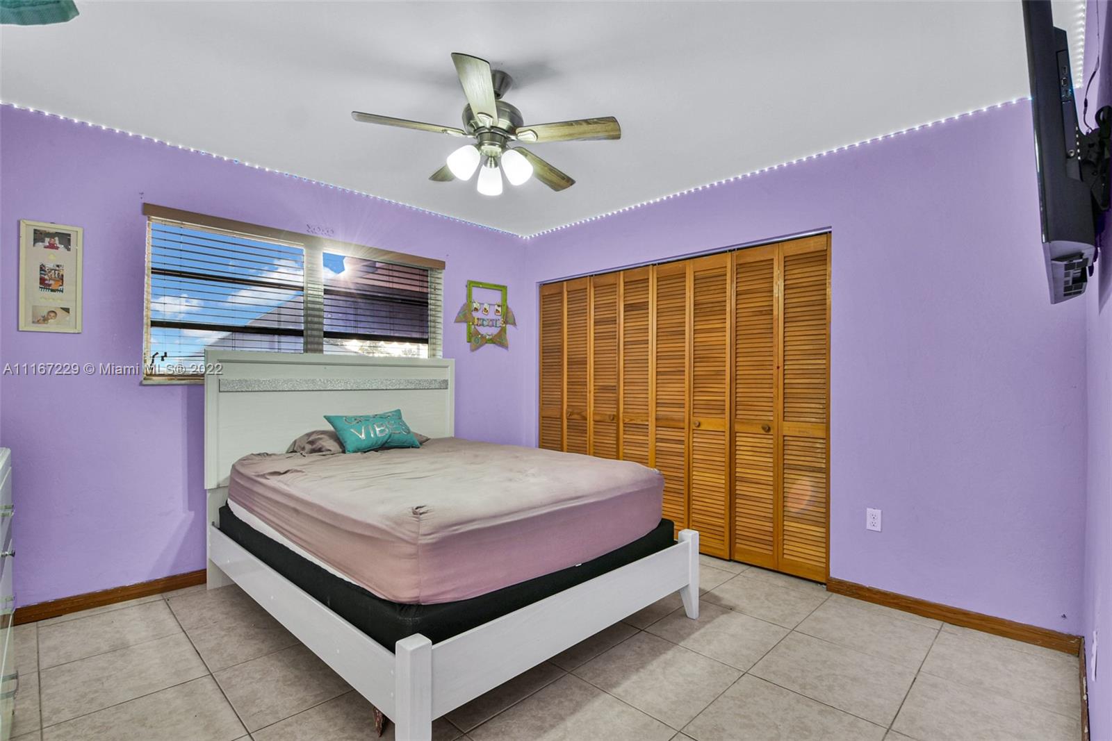 WHISPERING PINES EST SEC - Residential