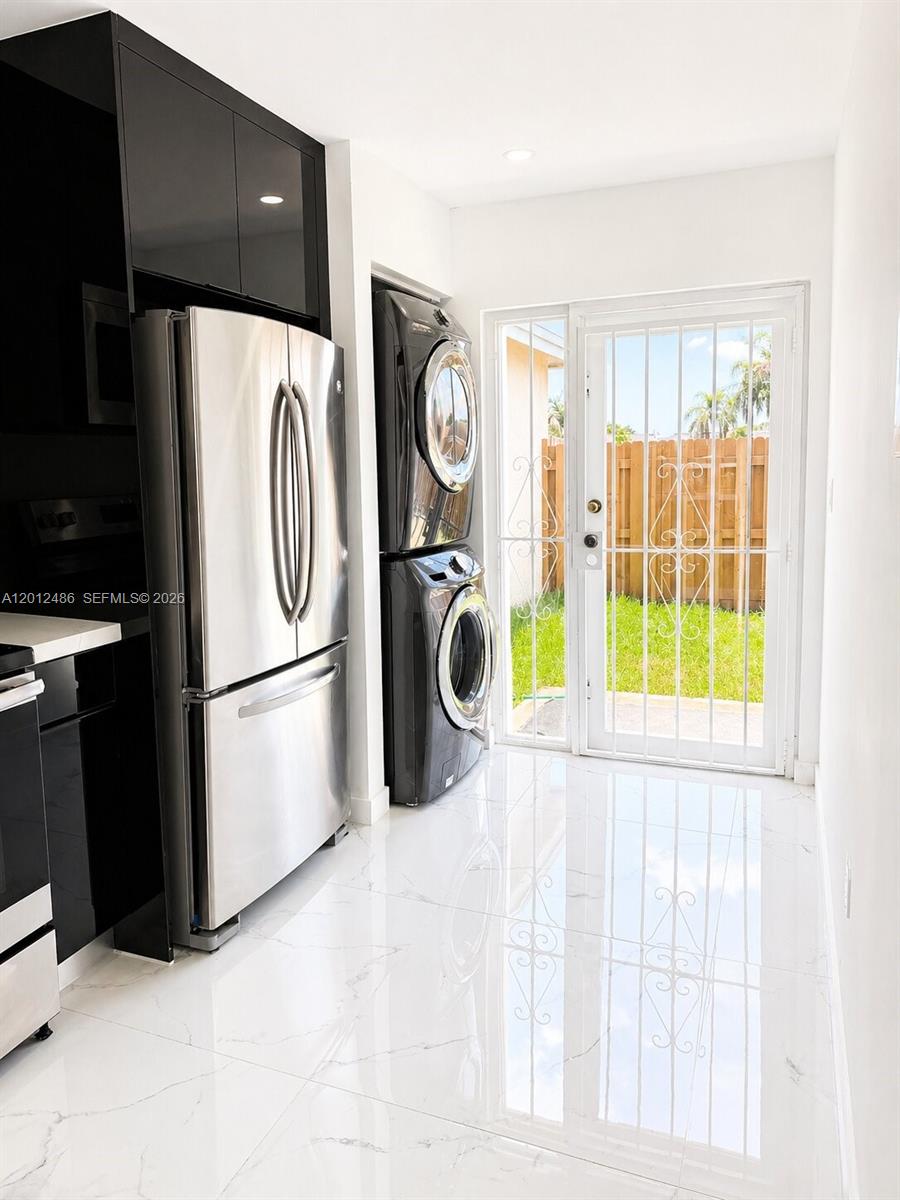 LESLIE ESTATES SEC SIX - Residential