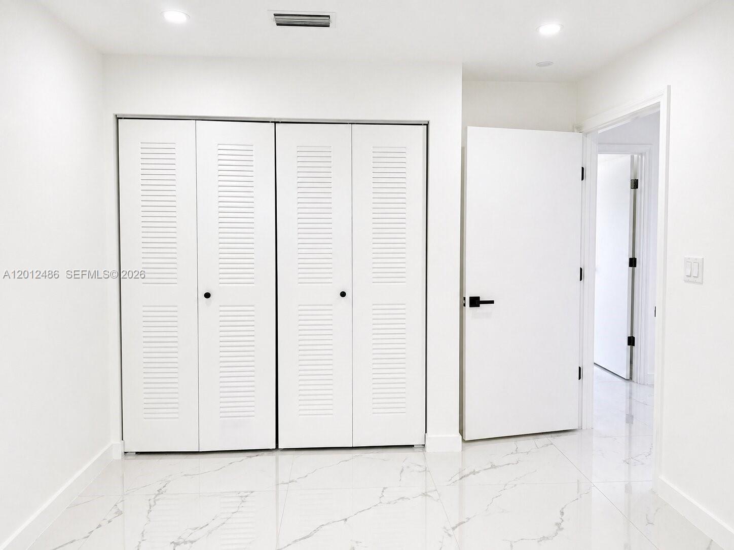 LESLIE ESTATES SEC SIX - Residential
