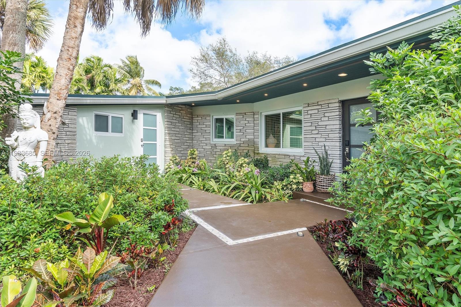 AMD PL OF SUMMERLAND - Residential