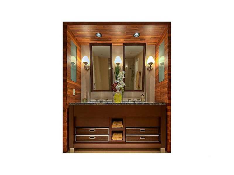 CANYON RANCH NORTH TOWER - Residential Lease