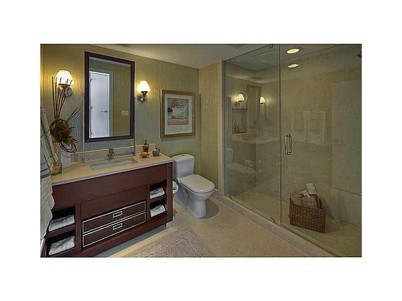 CANYON RANCH NORTH TOWER - Residential Lease