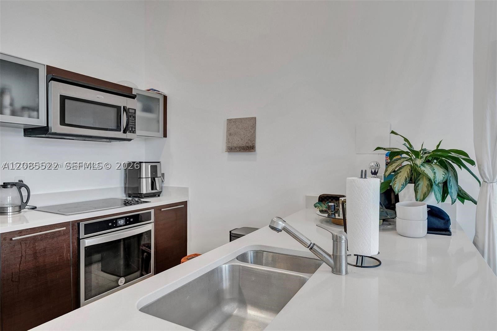 1900 N Bayshore Dr 508