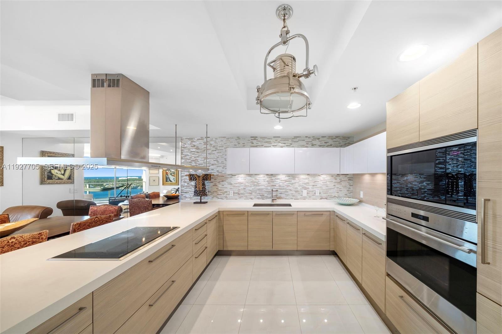 17301 Biscayne Blvd 1803